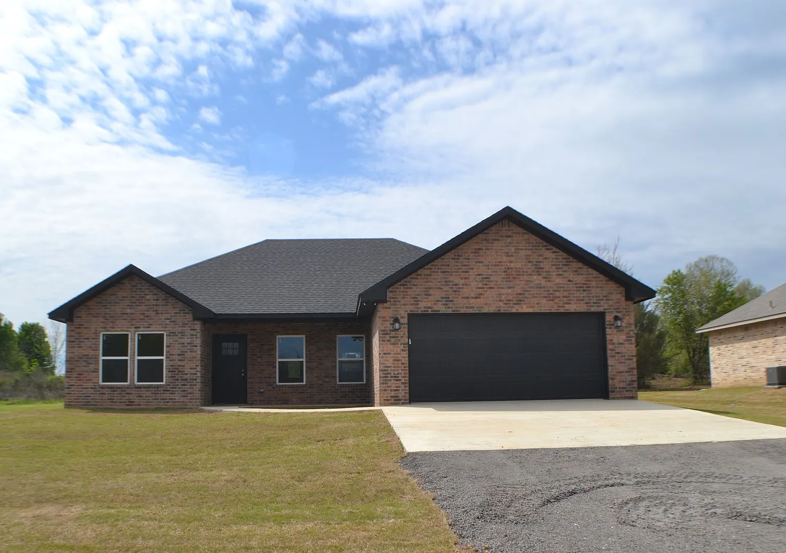 New Build Durant 3 Bed 2 Bath 1 Story Single Family House — Photo 1