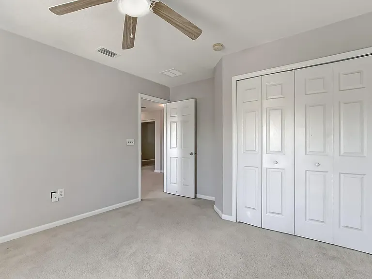 1412 Dunns Lake Dr — Photo 7