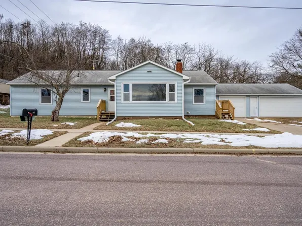 202 West 5th Street, Necedah, WI 54646