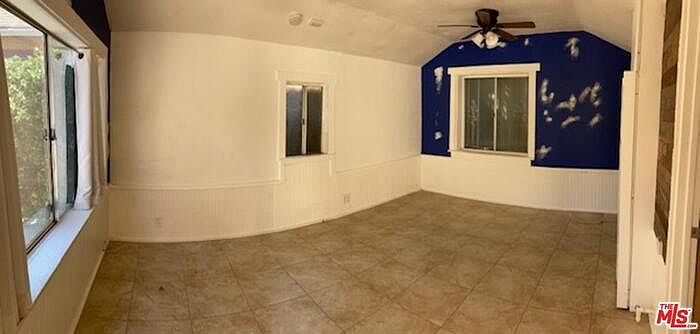 2nd image of 2378 Allesandro St