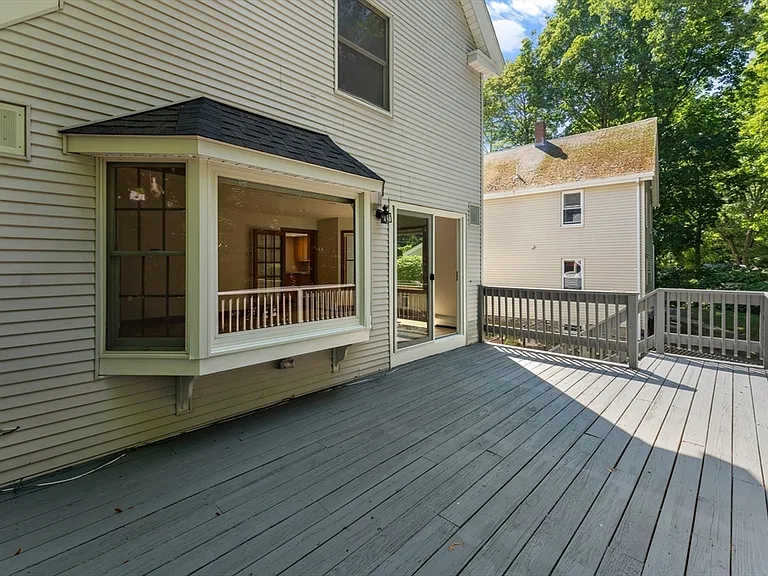 37 Cedar St #37 — Photo 11