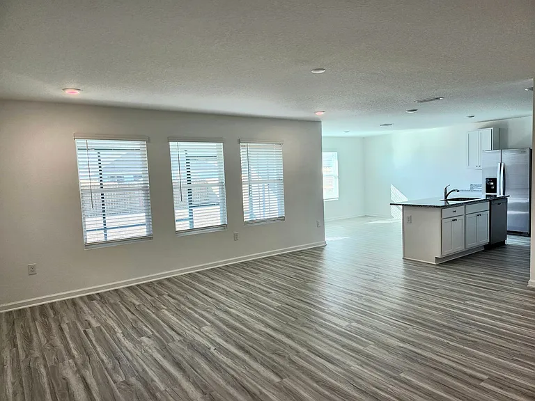 22242 Aleutian Ave — Photo 5