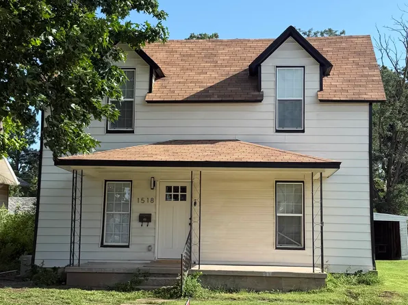 1518 W Maple Ave, Enid, OK 73703