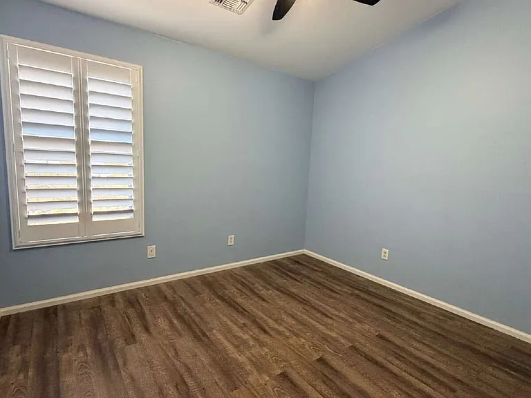 21756 N Reis Dr — Photo 11