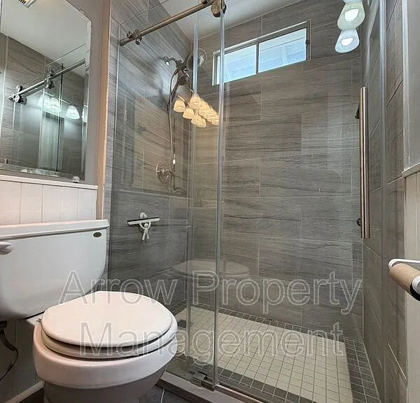 5318 Stockwell St #5318 STOCKWELL STREE — Photo 7