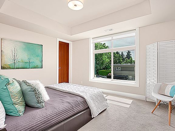 5th image of 4605 Lake Washington Blvd NE Unit 201