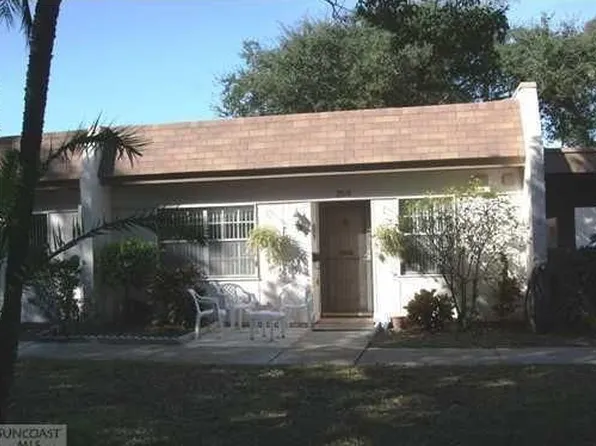 2978 Flint Dr S, Clearwater, FL 33759