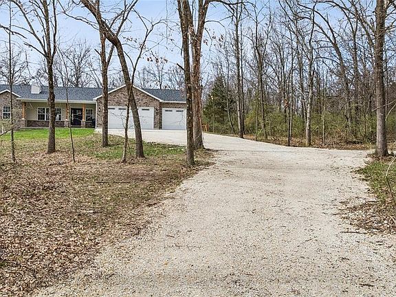5th image of 619 N Ethlyn Rd