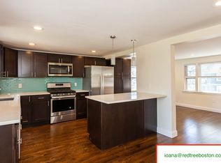 77 Rock Glen Rd, Medford, MA 02155