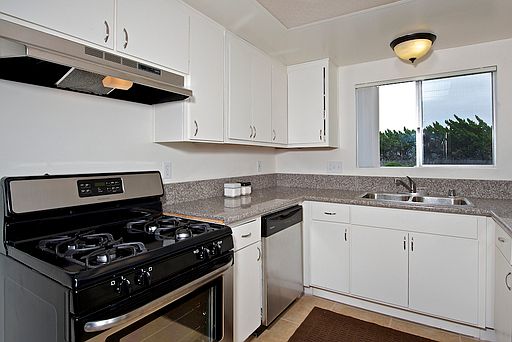 5th image of 1370 Calle Jules APT 104