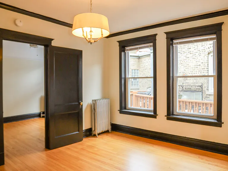 3803 N Lincoln Ave #2S — Photo 3