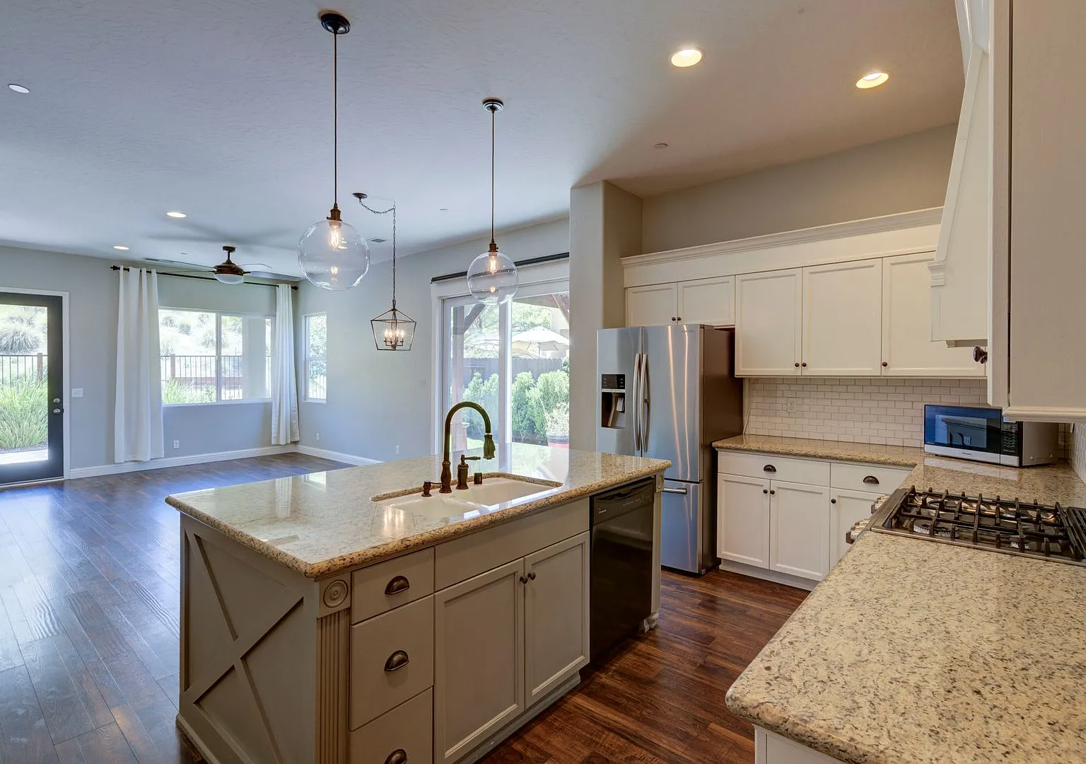 21230 Tramonto Ln. — Photo 3