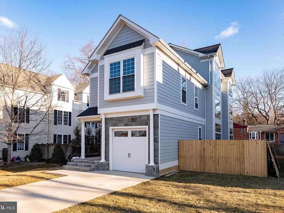 1st image of 7947 Bolling Dr