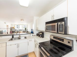 1401 Bay Rd APT 405, Miami Beach, FL 33139