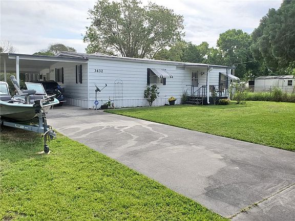 3rd image of 3432 SE 34th Ave