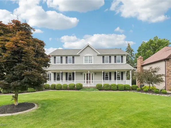 3640 Hunters Hl, Poland, OH 44514