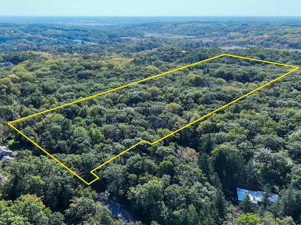 0 Hidden Ln, Woodstock, IL 60098