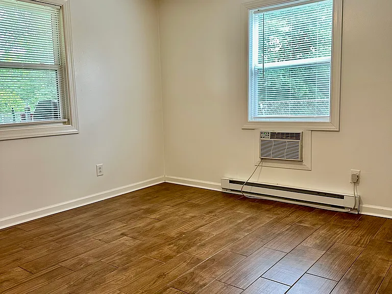 2198 Avinell Dr #2 — Photo 9