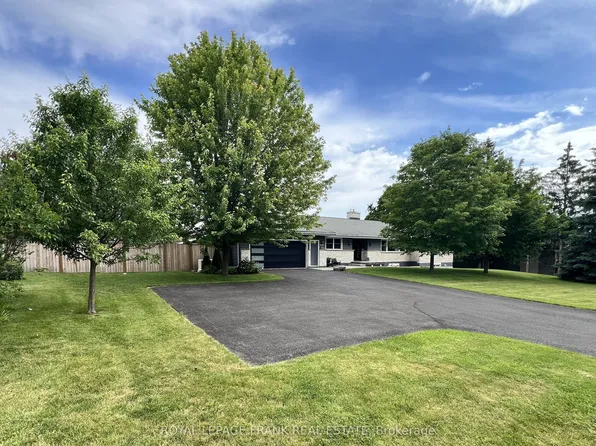 1695 Scugog St, Scugog, ON L9L 1K3