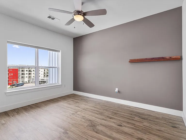 6444 Burnet Rd #501 — Photo 22