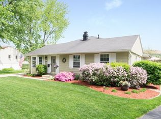 374 Sandra Ct, Glendale Heights, IL 60139