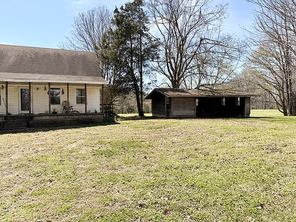 3rd image of 3152 Tanyard Hill Rd