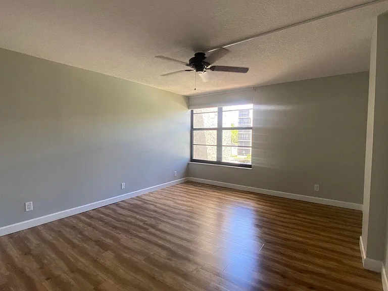 11 Royal Palm Way #3030 — Photo 8