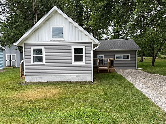 2nd image of 24249 Draper Dr