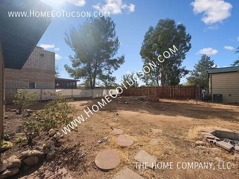 5123 Paseo Las Palmas — Photo 31