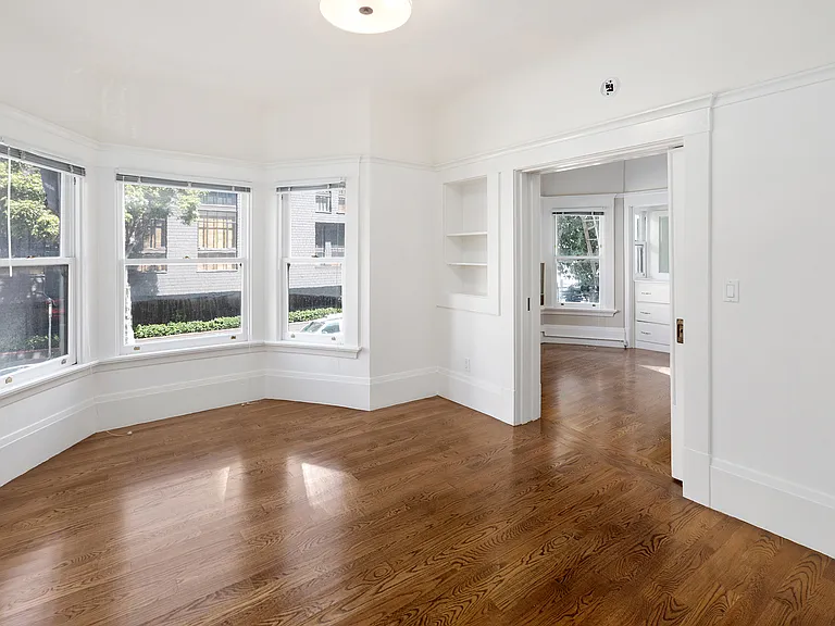 929 Pine Street — Photo 16