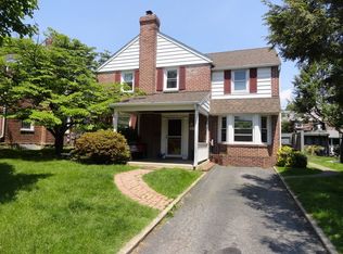 567 Willowbrook Rd, Havertown, PA 19083