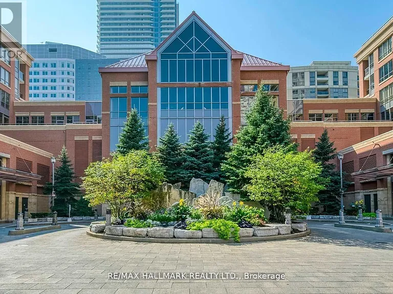 320 City Centre Dr #317 — Photo 26