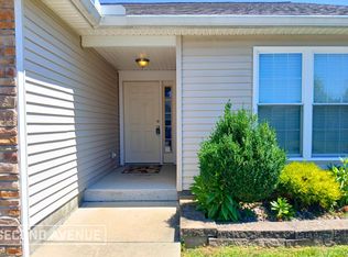27 Klines Cv, Girard, OH 44420