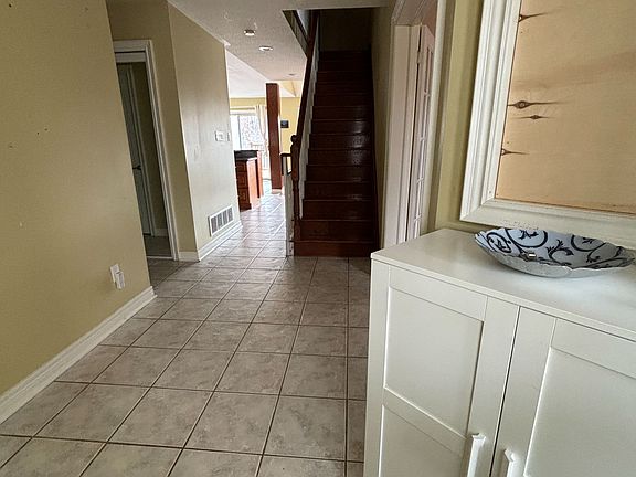 2nd image of 380 Stone Rd