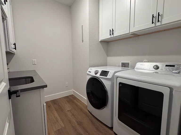 808 Dayridge Dr — Photo 15