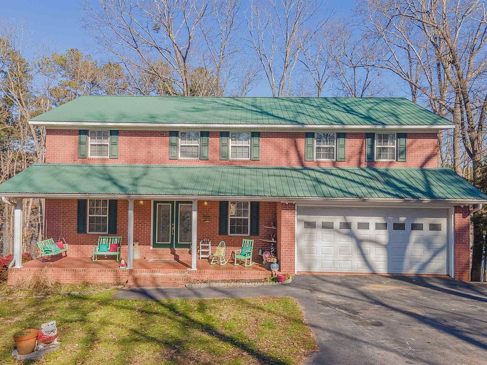 1st image of 110 Woodrow Ln