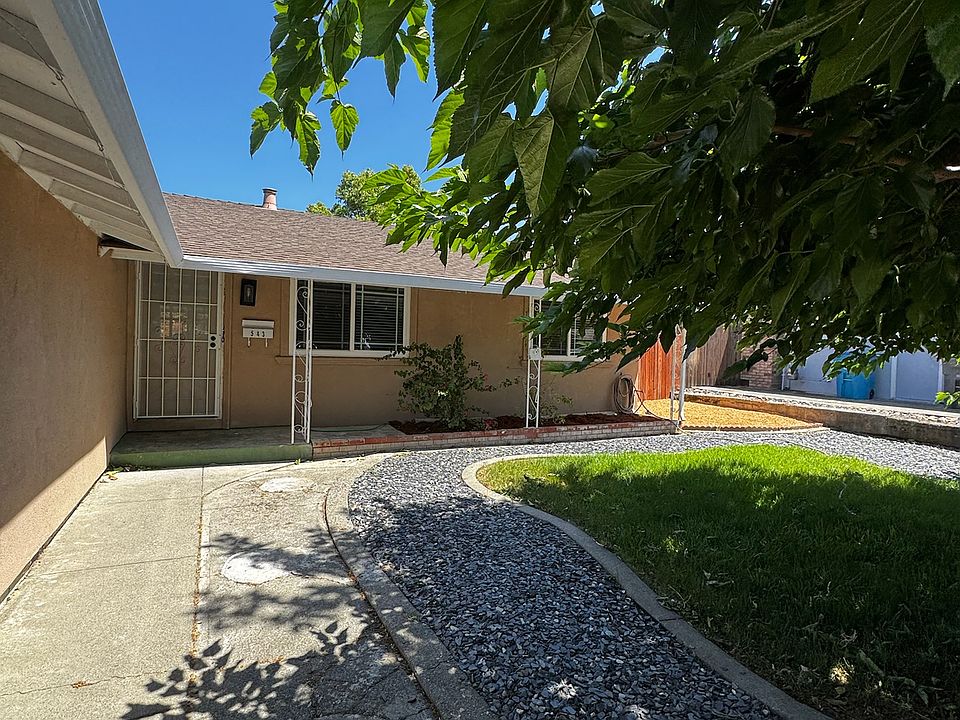 1st image of 543 Silver Dr