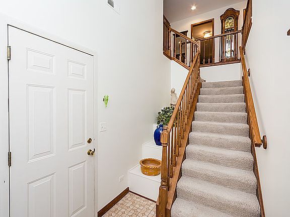3rd image of 1629 Courtland Dr