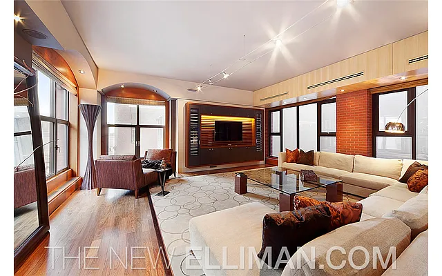 Sold by Douglas Elliman | media 35