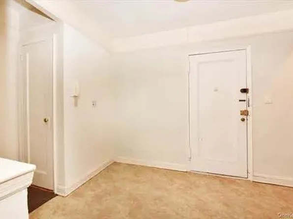 65-74 Saunders Street image 4 of 5