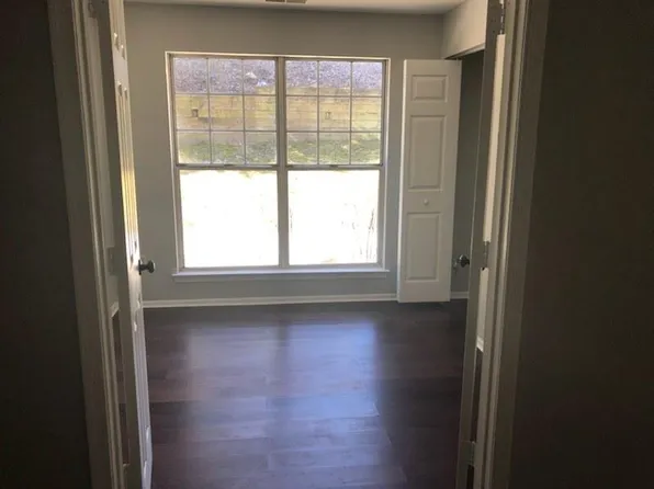 26 Ashlar Hill Ct, Baltimore, MD