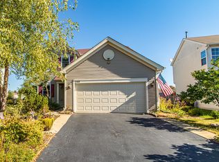 268 Alpine Dr, Gilberts, IL 60136