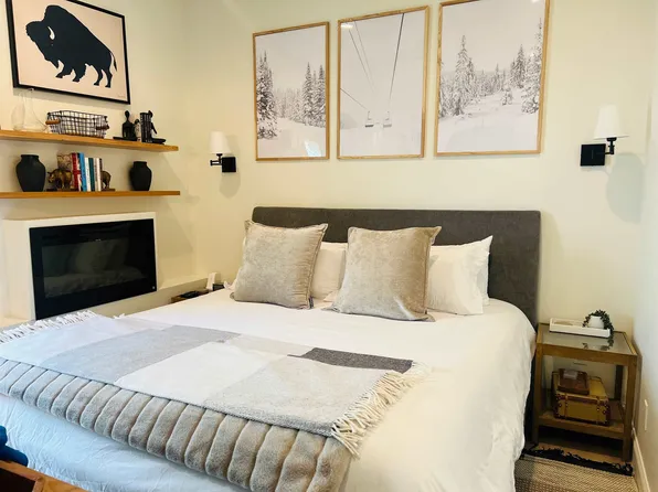 1123 Woodside Ave, Park City, UT 84060