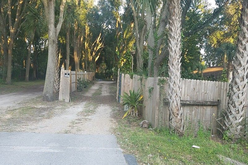 2nd image of 3585 Ohio Ave
