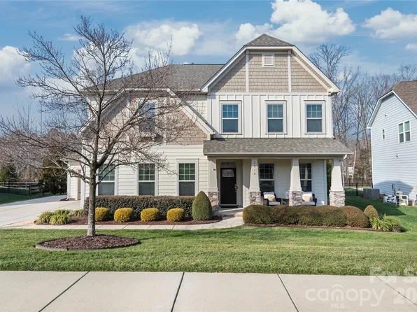 3016 Dunwoody Dr, Indian Trail, NC 28079