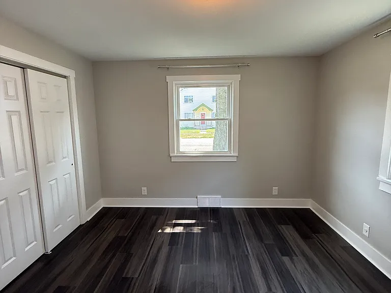 213 Garfield Ave #1 — Photo 19