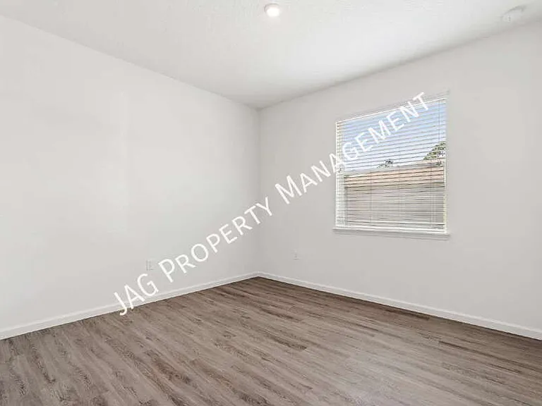2613 Hagoplan Ave SW — Photo 19