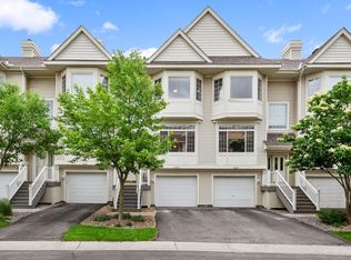 8860 Brunell Way #603, Inver Grove Heights, MN 55076