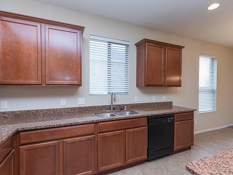1110 Larkfield Dr — Photo 23