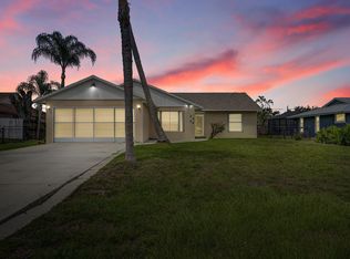 2556 SW Cameo Blvd, Port Saint Lucie, FL 34953